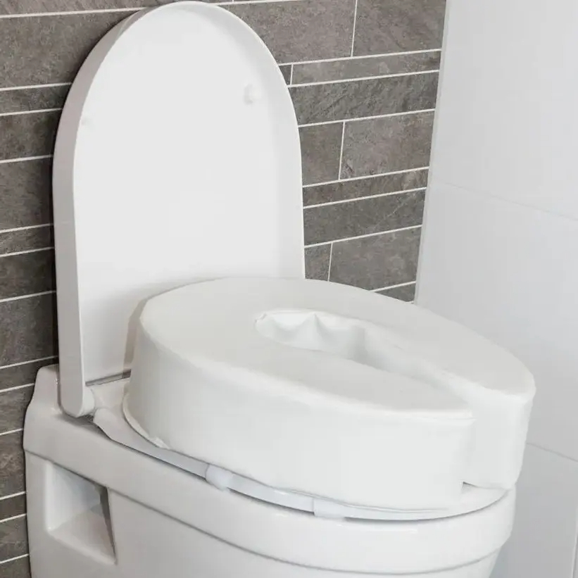zachte toiletverhoger 10 cm vooraanzicht