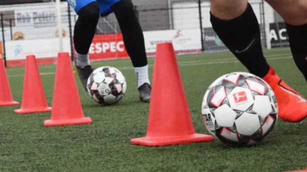 pionnen-voetbal pionnen-voetbal